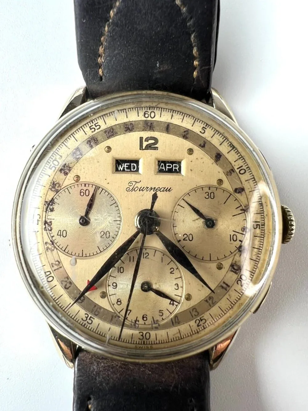 Rare 1940s Tourneau Datofix Chronograph - Gold Triple Date Mechanical Watch